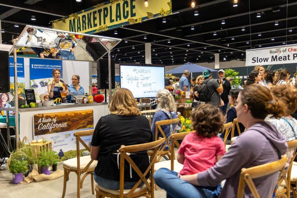 Meg and Diana at Terra Madre Americas